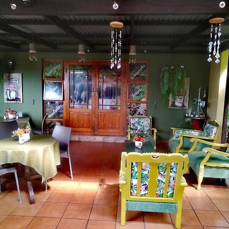 Africas Eden Guesthouse Mookgophong Buitenkant foto