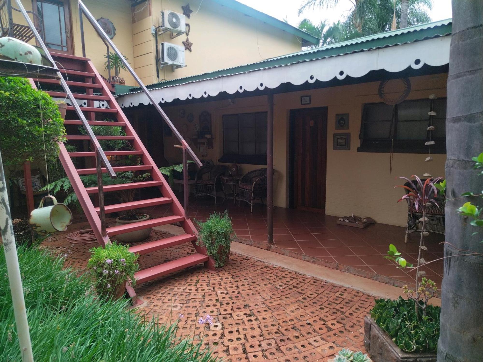 Africas Eden Guesthouse Mookgophong Buitenkant foto