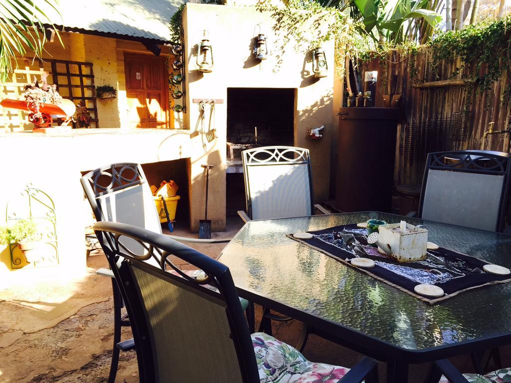 Africas Eden Guesthouse Mookgophong Buitenkant foto