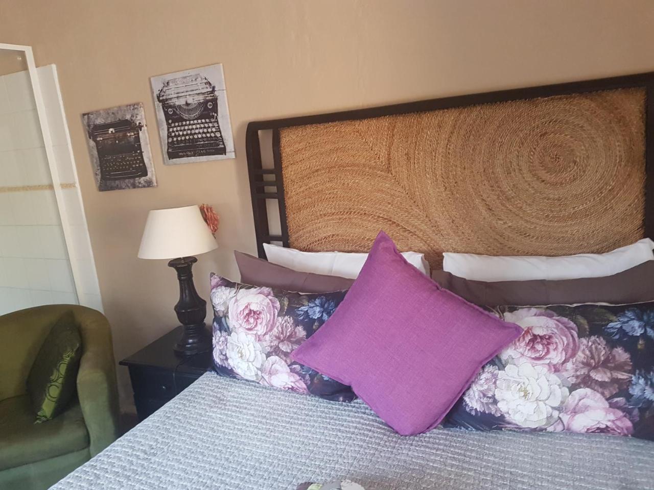 Africas Eden Guesthouse Mookgophong Buitenkant foto